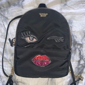 Victoria’s Secret Mini Bag !